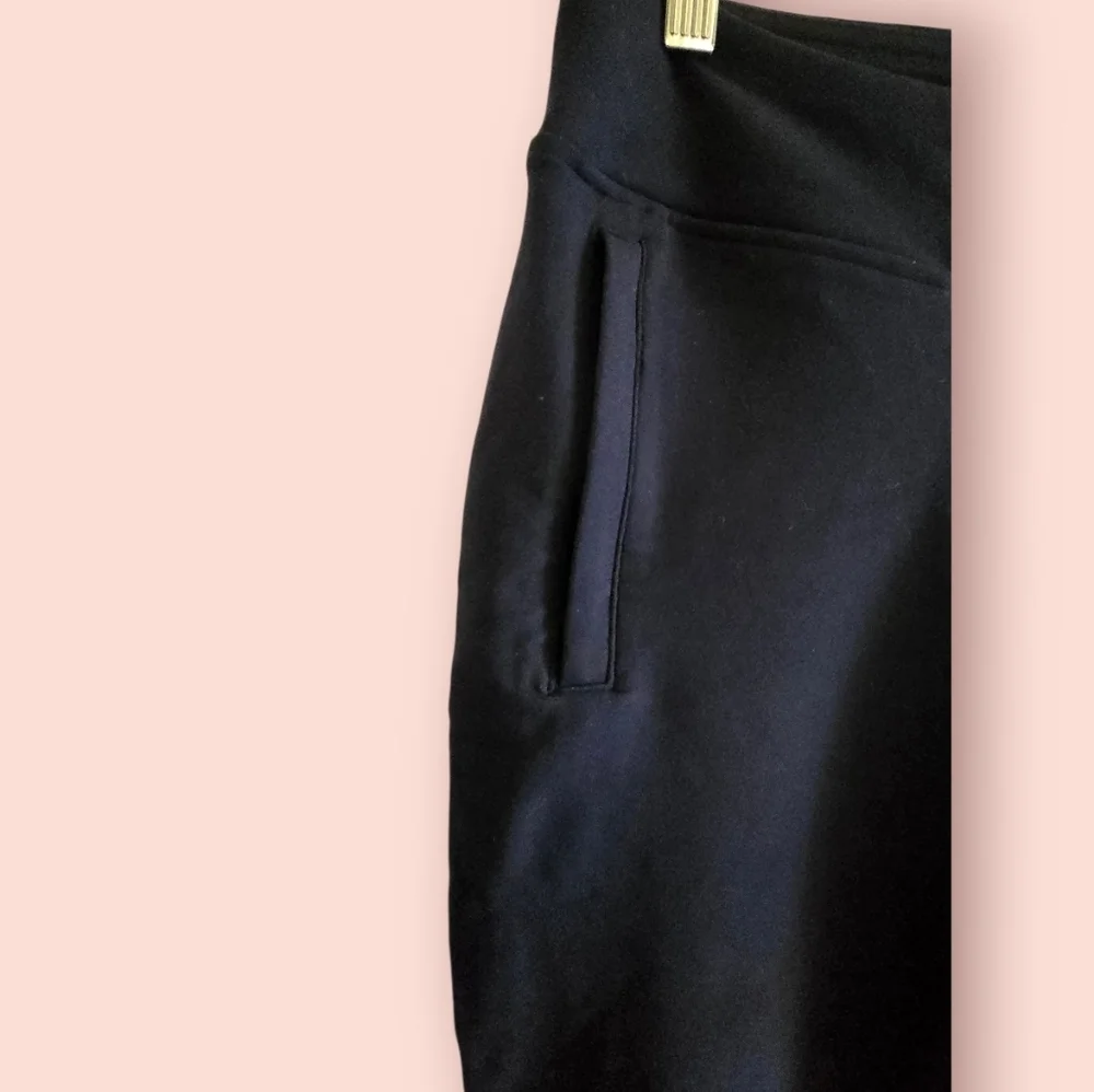 T by Talbots Womens Navy Capri Workout Wear Leggings - Picture 3 of 5